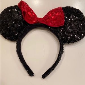 Minnie Mouse Ears